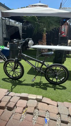 BMX Mangoes