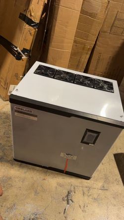 Commercial Ice Maker Machine