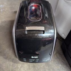 Bread maker 