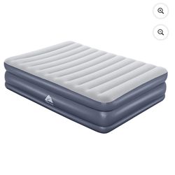 Air mattress and pump