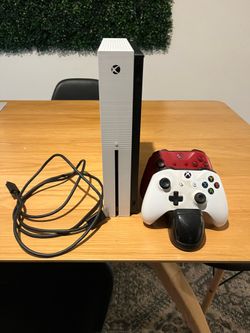Microsoft Xbox One S White 1TB w 2 controllers