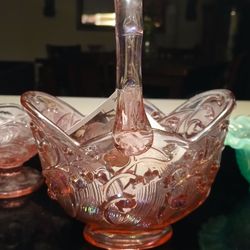 Fenton Baskets In Time For EASTER!