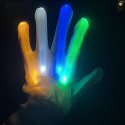 2 Pairs Of lED Light Up Gloves 
