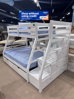 Twin/full/twin triple white Bunkbed with trundle & drawers and orthopedic mattress included