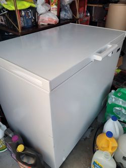 Magic chef freezer 8.7 cu.ft