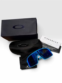 Oakley Sunglazses
