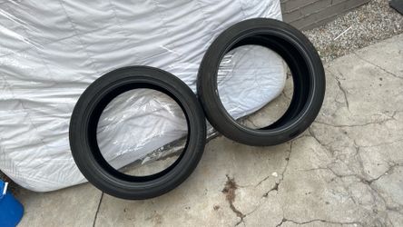 Tires265/40/22