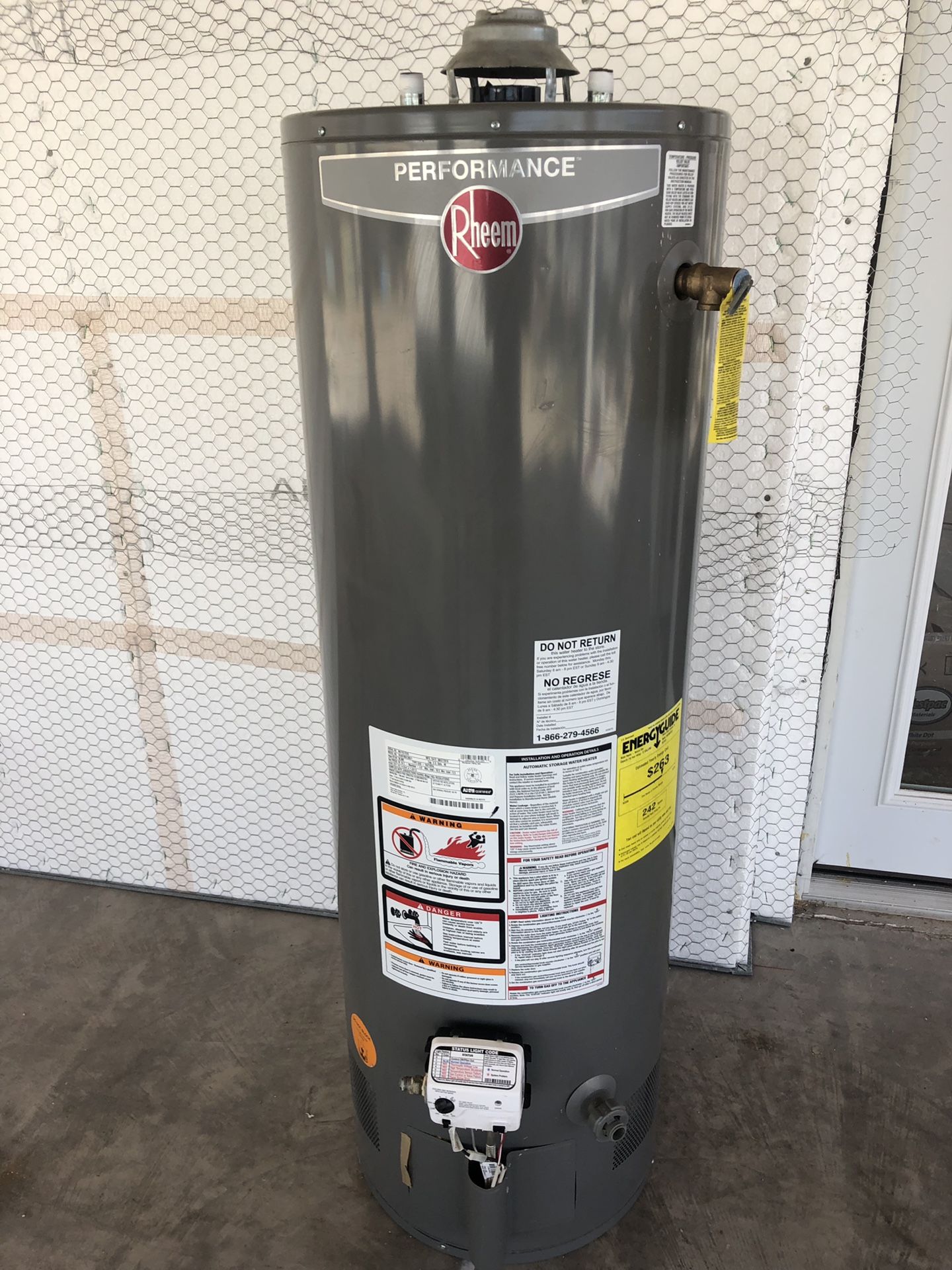 Rheem performance 40 gallon gas water heater delivered and installed