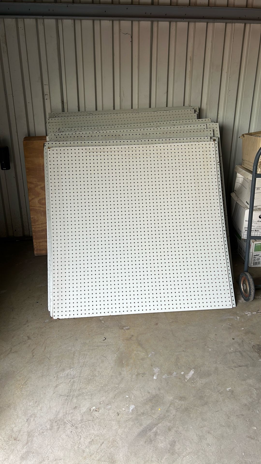 ***FREE*** PEG BOARD PEGBOARD Panels Retail Merchandising