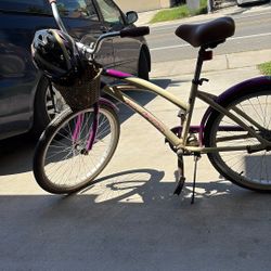 La Hold bike Very Good Condition. The Frame Is Aluminum.
