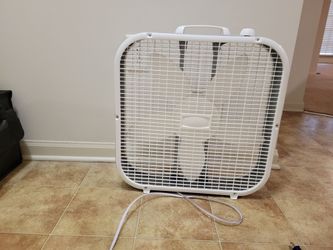 Lasko Box Fan