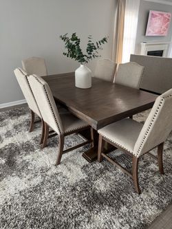 Dining Table with 10 chairs