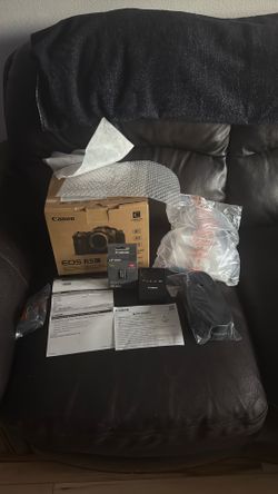 Canon R5C