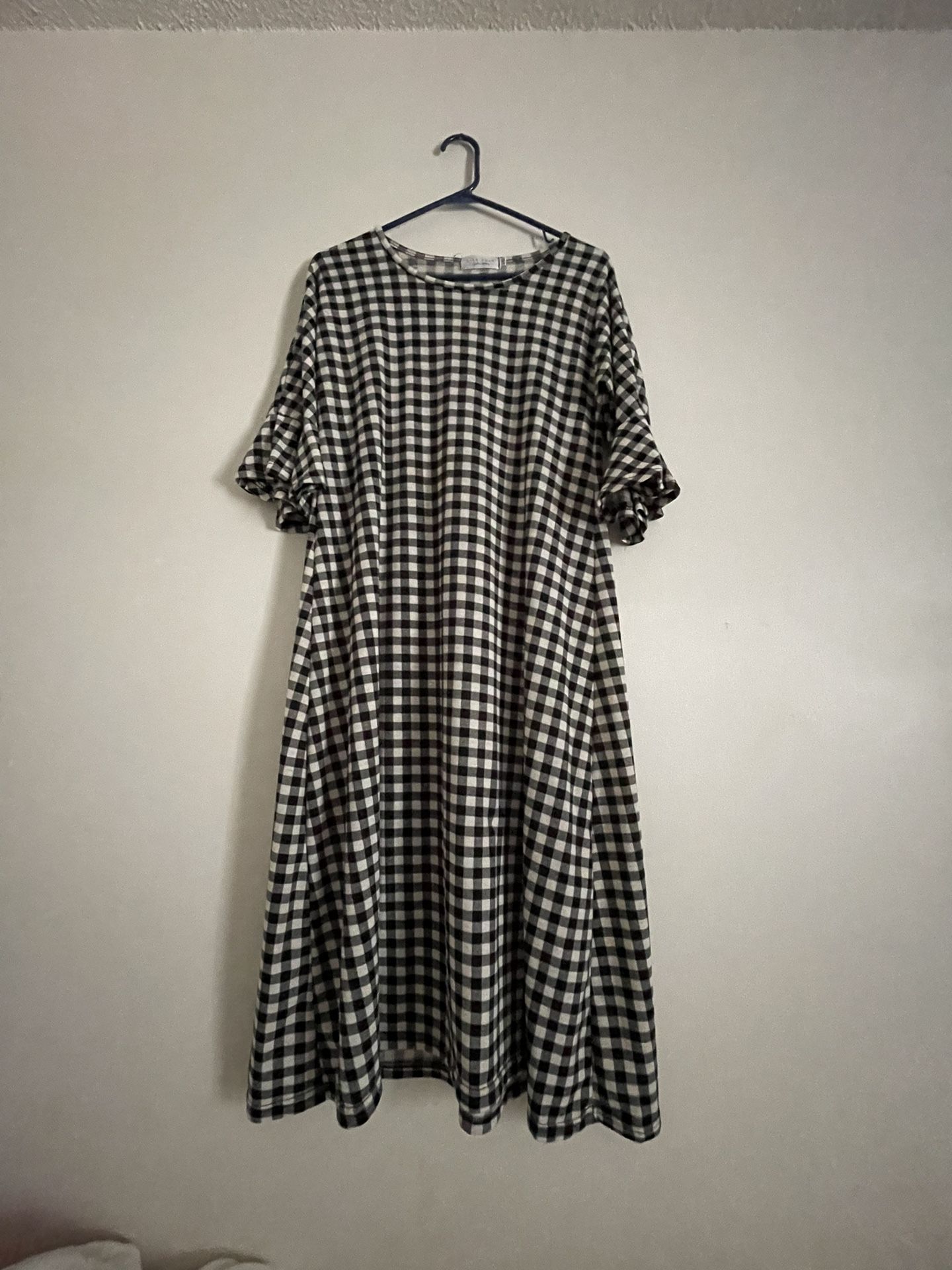 Black And White Flannel Dress 