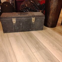 Tool Box 25"