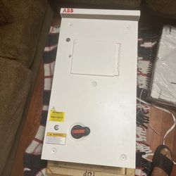 ABB -VFD 480 V 30 amp three phase VFD New incorrect drive was purchased.