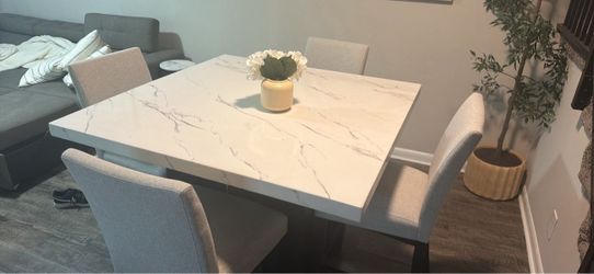 48x48 high top Calcutta marble dining table with 4 chairs