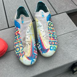 Nike Soccer Size 9