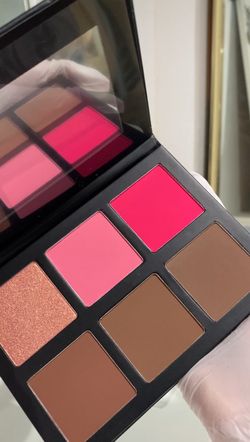 Viral Make Up Palette