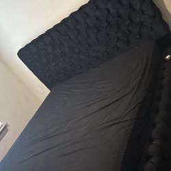 King Size Bed 