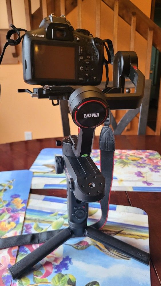 Canon T7 & Zhiyun