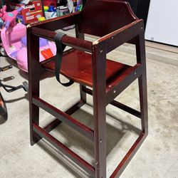 Wooden High Chair For Babies And Toddlers