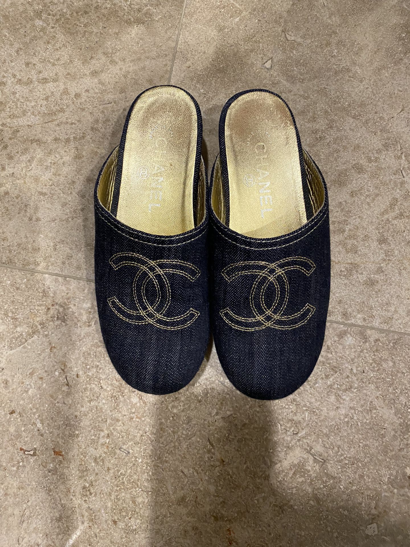 Vintage Shoes  CHANEL Logo Denim Chambray Clogs Mules Slides Blue