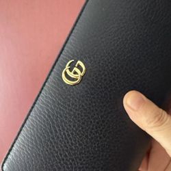 Gold Label Logo Long Zip Leather Wallet 