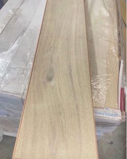 Malibu Wide Plank Rincon French Oak 3/8 in. Tx 6.5 in. W Water Resistant Wire Brushed Engineered Hardwood Flooring (23.6 sq. ft./case)