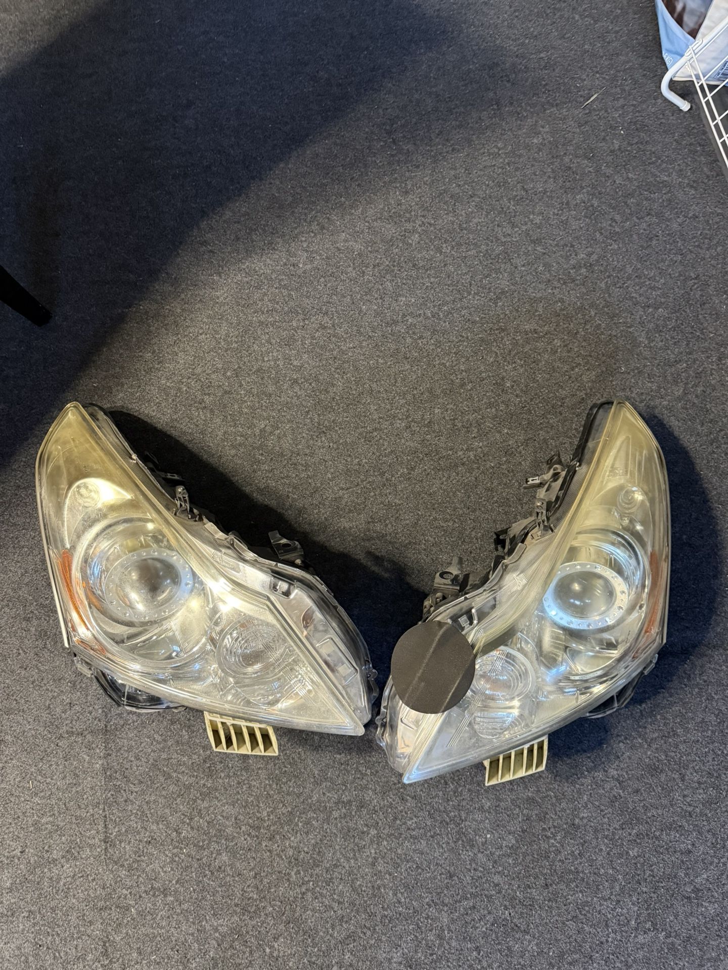G37 2013 Headlights