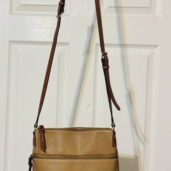 Dooney & Bourke