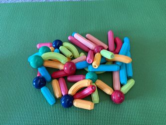 55 Pieces Magnetic Building Blocks, STEM Educational Toy, Kid’s Learning Toy, Very Good Condition