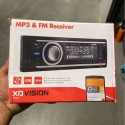 MP3 And FM Receiver Radio