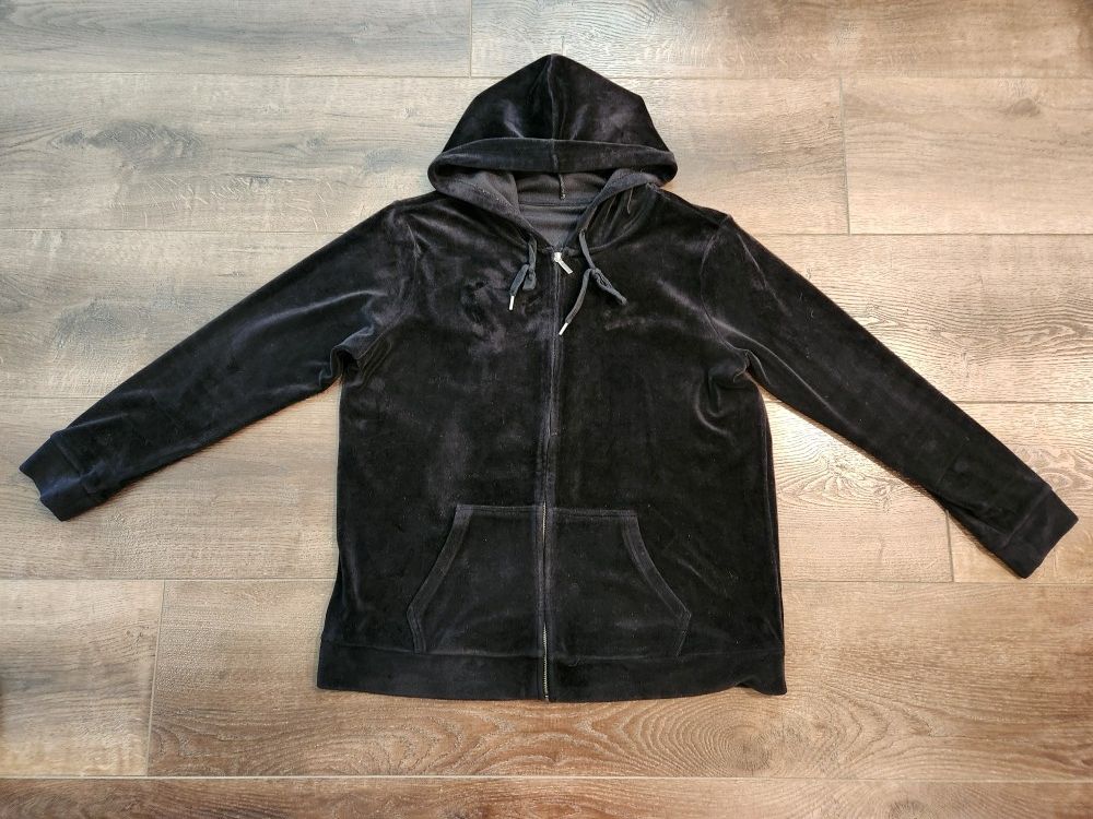 black velour hooded sweatshirt. size M,