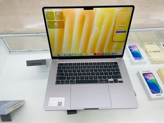 MacBook Air m3 16gb ram 256gb ssd