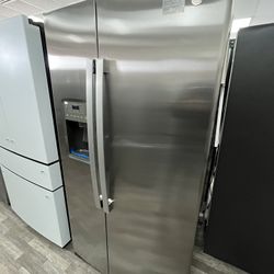 36”W GE Side by Side Refrigerator - One Year Warranty