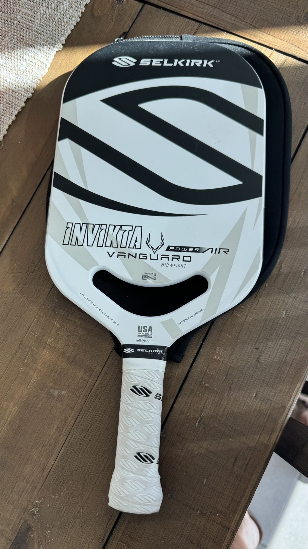 Selkirk Invikta Vanguard Power Air