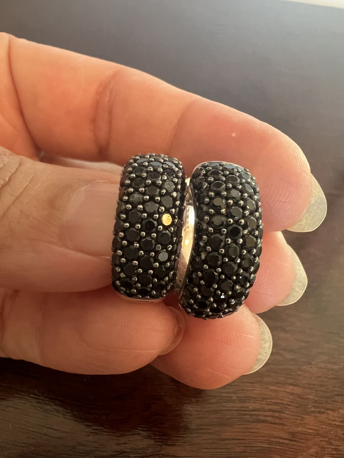 sterling silver black spinel hoop earrings