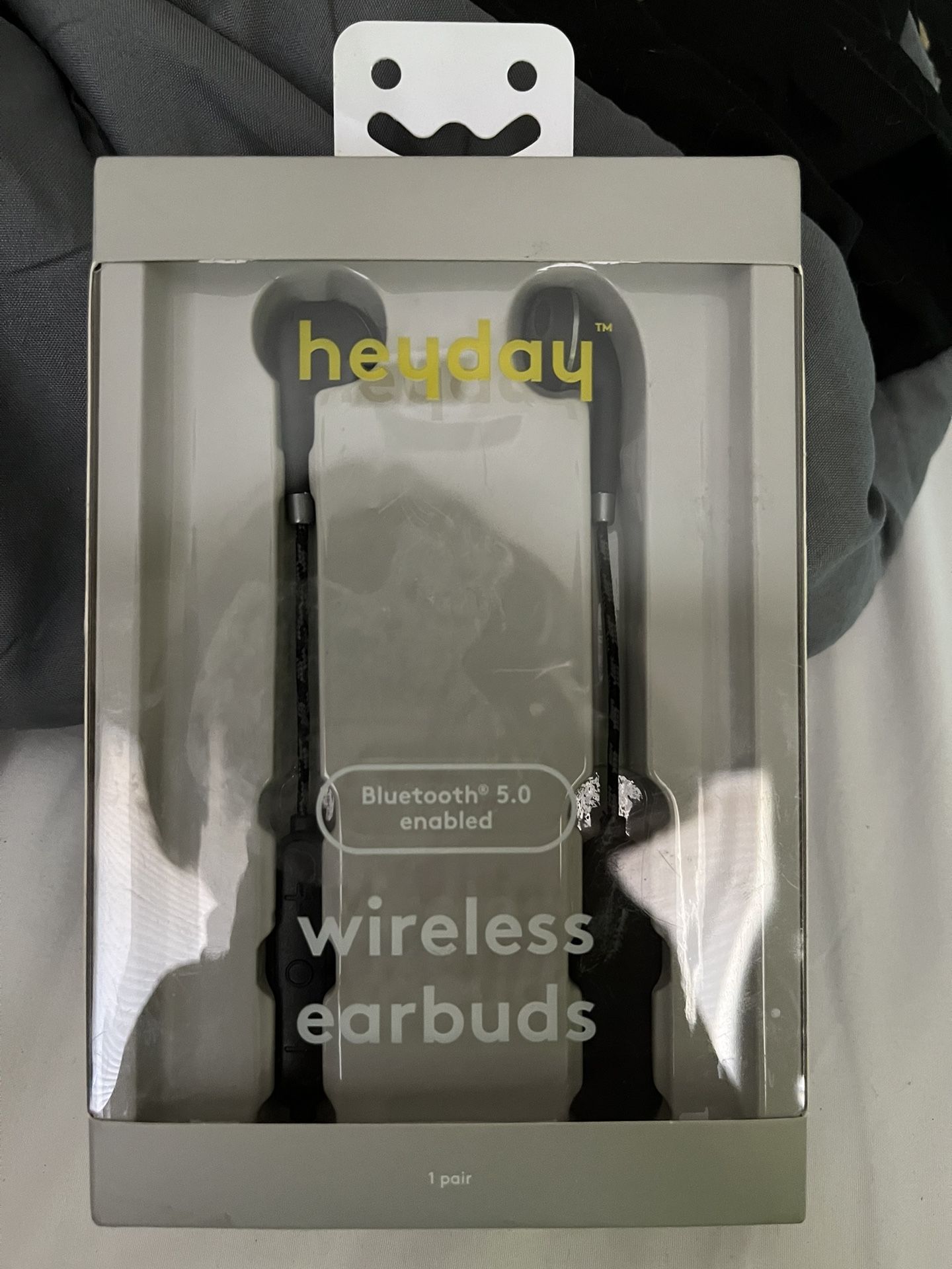 New Heyday Bluetooth Wireless Earbuds Black 