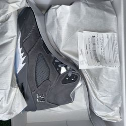 Wolf grey Jordan 5