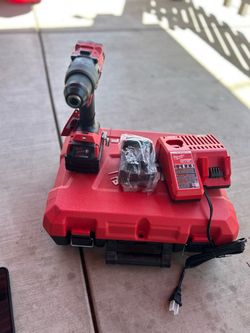 Shop Milwaukee M18 FUEL 18V Lithium-Ion Brushless Cordless 1/2 in. Hammer Drill Driver Kit with Two 5.0 Ah Batteries and Hard Case