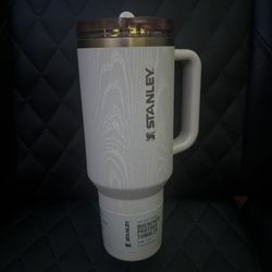 Brand New Wooden Grain Stanley Cup