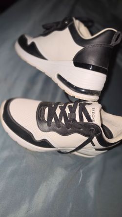 Skechers Wegde Sneakers