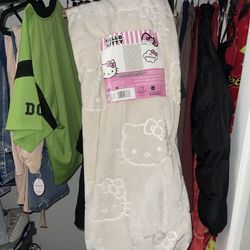 Hello Kitty, blanket