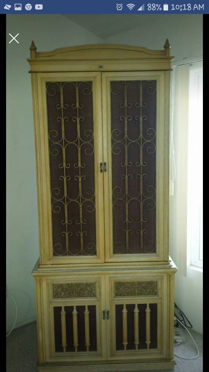 Antique Radio cabinet