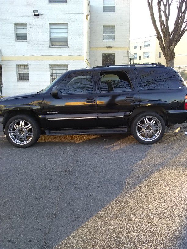 02 Tahoe, 24 inch Tires...Grab It Now!!! It Could B Urs...