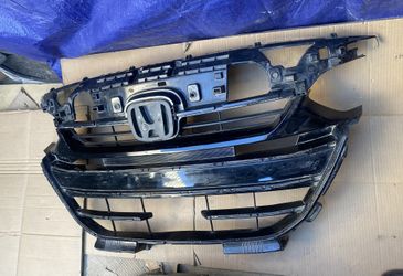 Honda Accord Sedan Grille Upper/Lower 21 to 22 Factory Oem