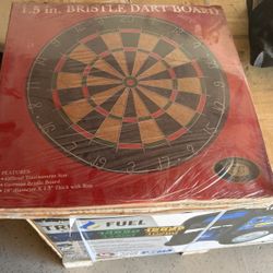 1.5 in. BRISTLE DART BOARD