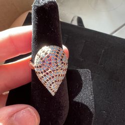 New Drop 2 Tone Diamonds Ring Size 6, 7, 8 & 9 Available 