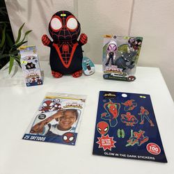 New Spiderman Toys & Stuff Bundle For $13 / Nuevos Juguetes Hombre araña, Todo Por $13
